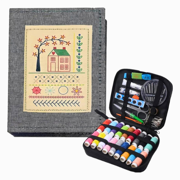 Kit pentru broderie - carte cu modele (90 desene) + set pentru cusut (40 accesorii)